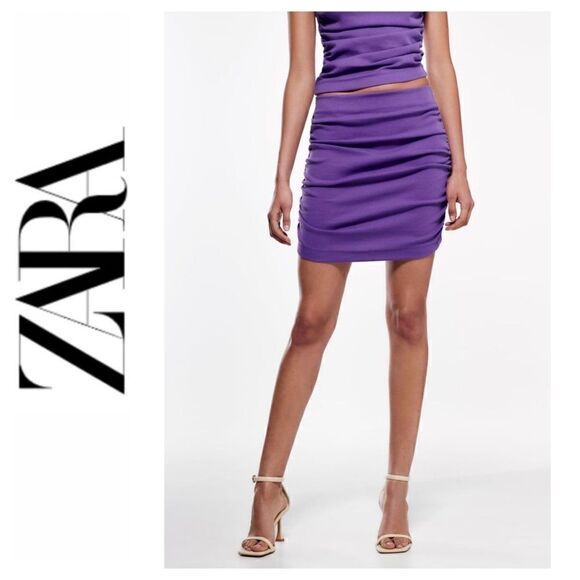 NWT Zara Ruched High Waisted Gathered Mini Skirt in Purple, Size Small - Picture 1 of 14